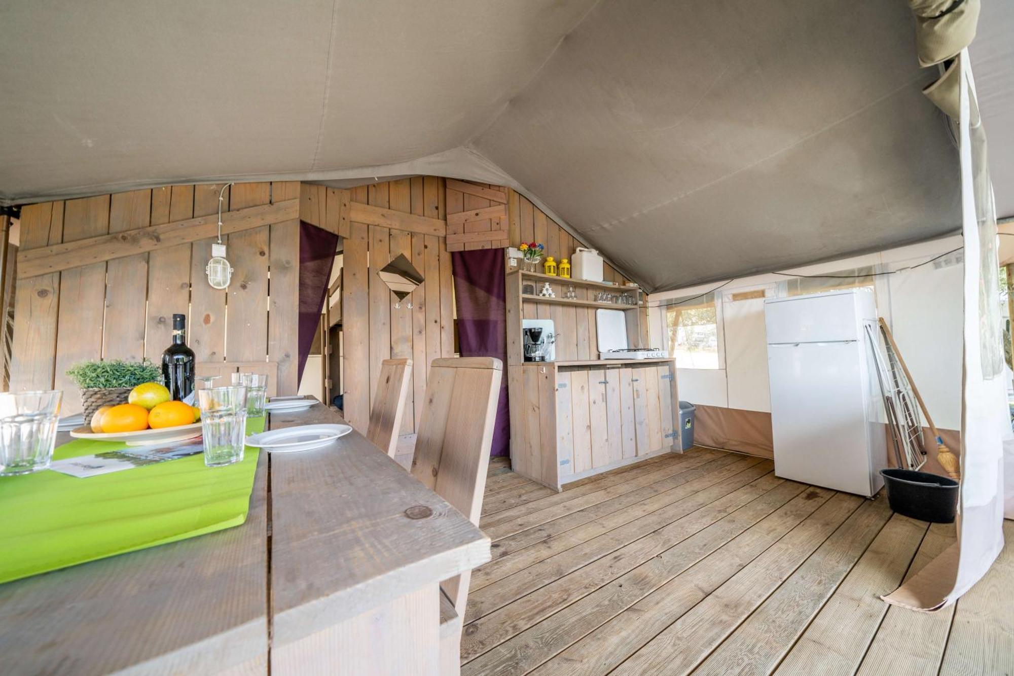 Easyatent Camping Porto Sole ヴルサル 部屋 写真